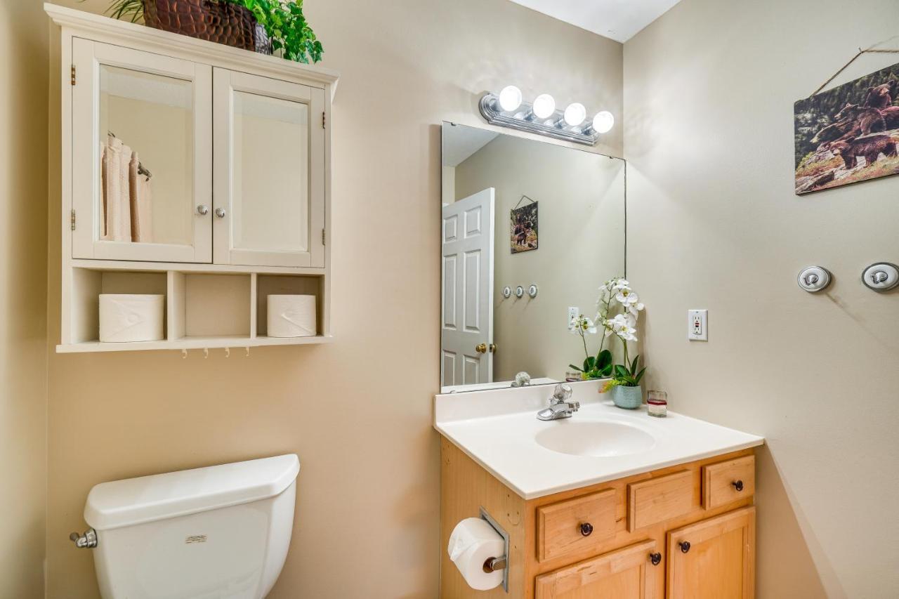 Pigeon Forge Home With Screened Porch, 3 Mi To Town! Bagian luar foto